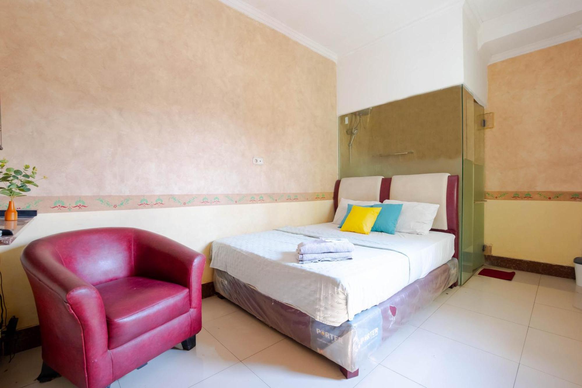 Nusa Indah Syariah Hotel Bandara By Abdihome Тангеранг Экстерьер фото